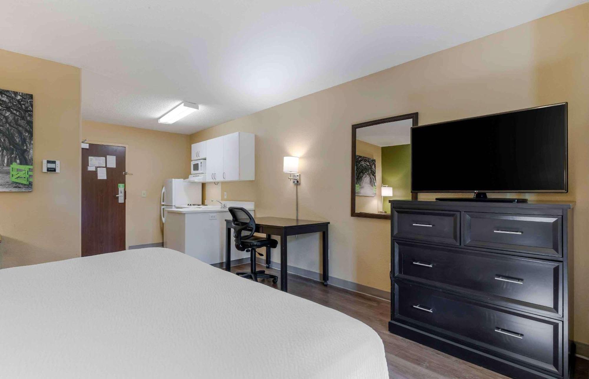 Extended Stay America Select Suites - Phoenix - Deer Valley Екстер'єр фото