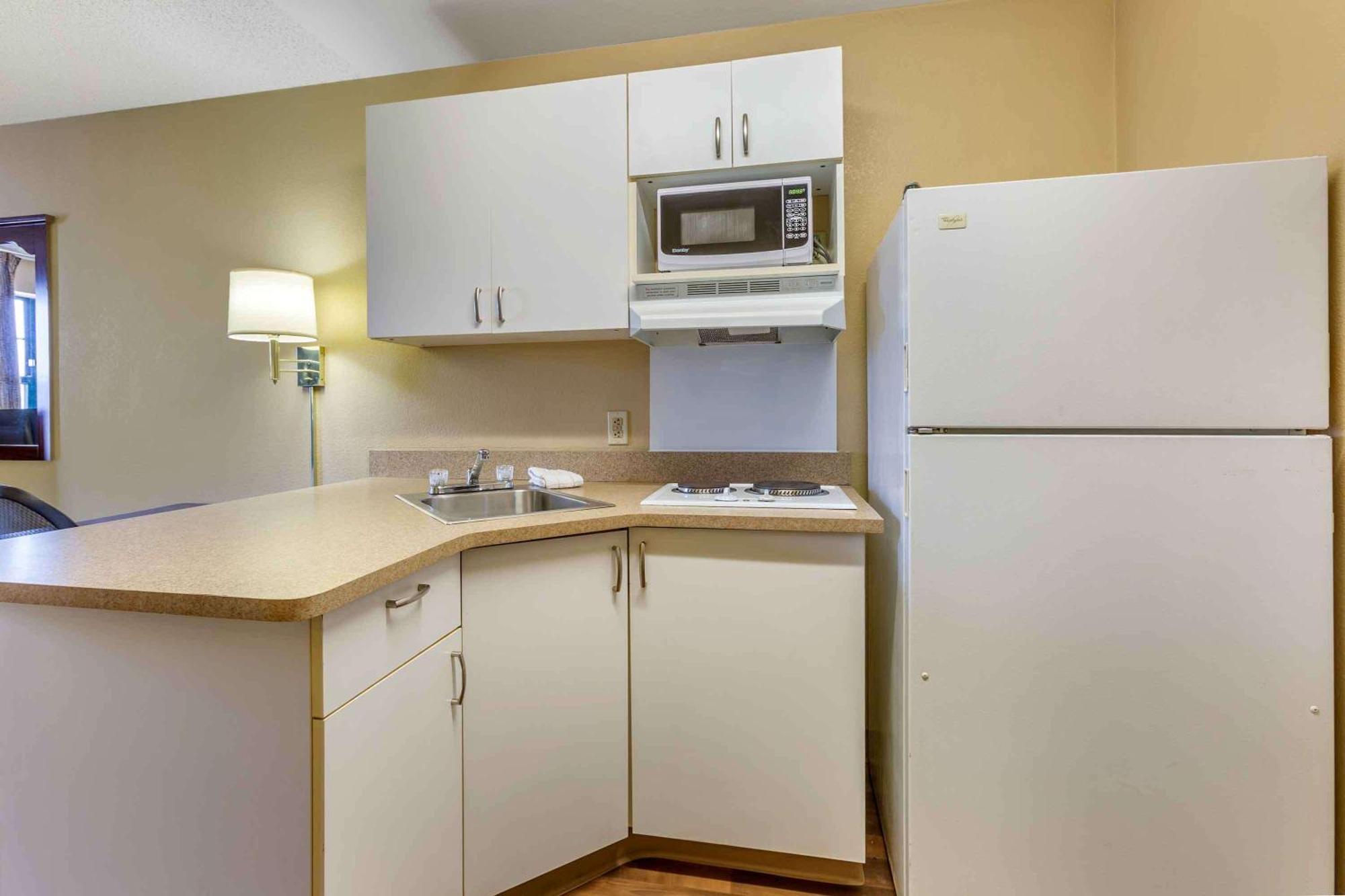 Extended Stay America Select Suites - Phoenix - Deer Valley Екстер'єр фото
