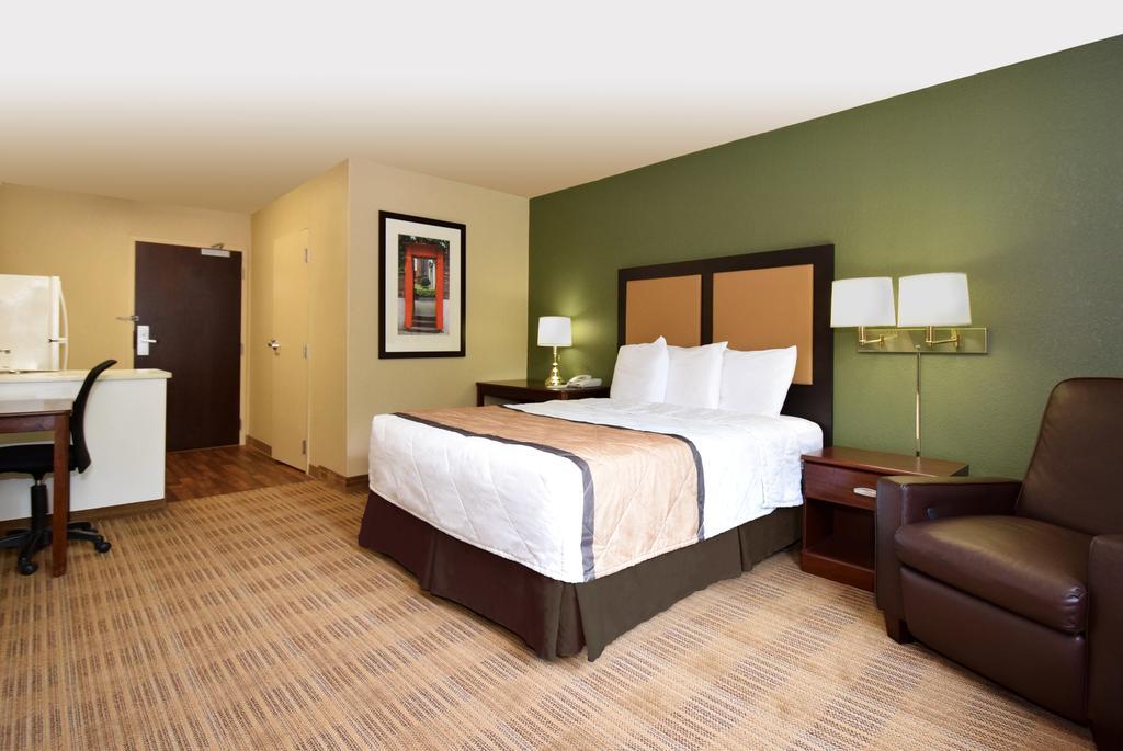 Extended Stay America Select Suites - Phoenix - Deer Valley Екстер'єр фото