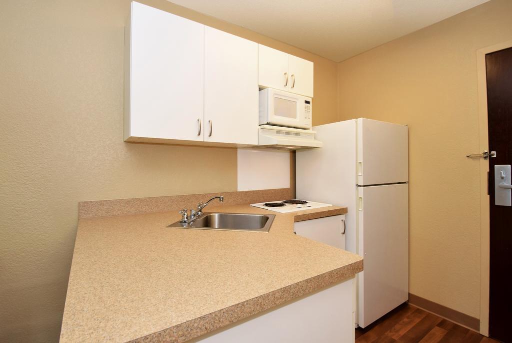 Extended Stay America Select Suites - Phoenix - Deer Valley Екстер'єр фото