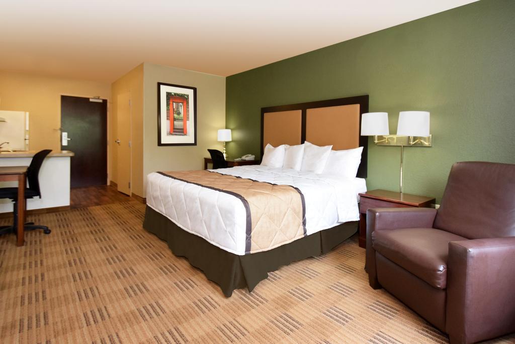 Extended Stay America Select Suites - Phoenix - Deer Valley Екстер'єр фото