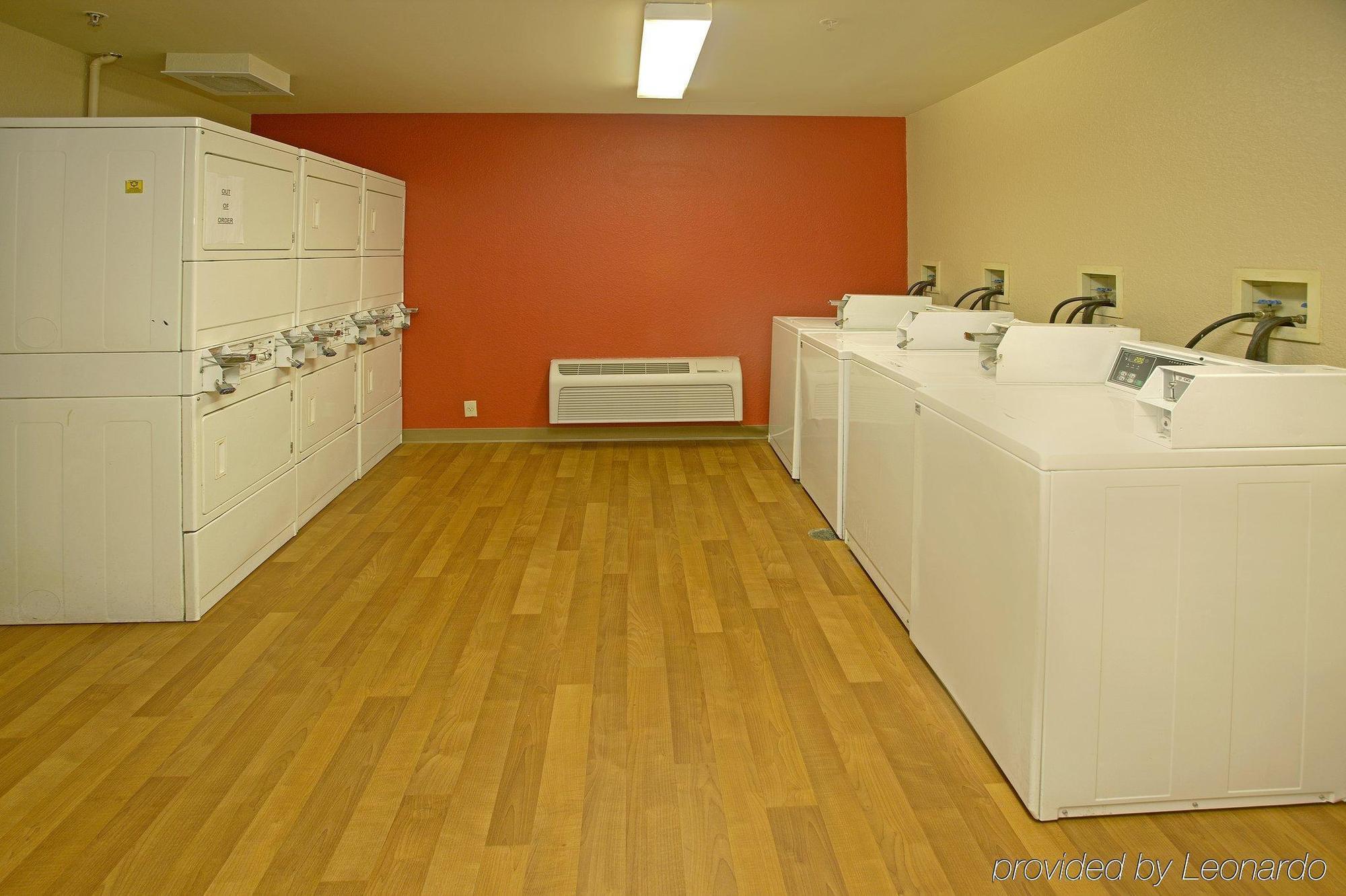 Extended Stay America Select Suites - Phoenix - Deer Valley Екстер'єр фото