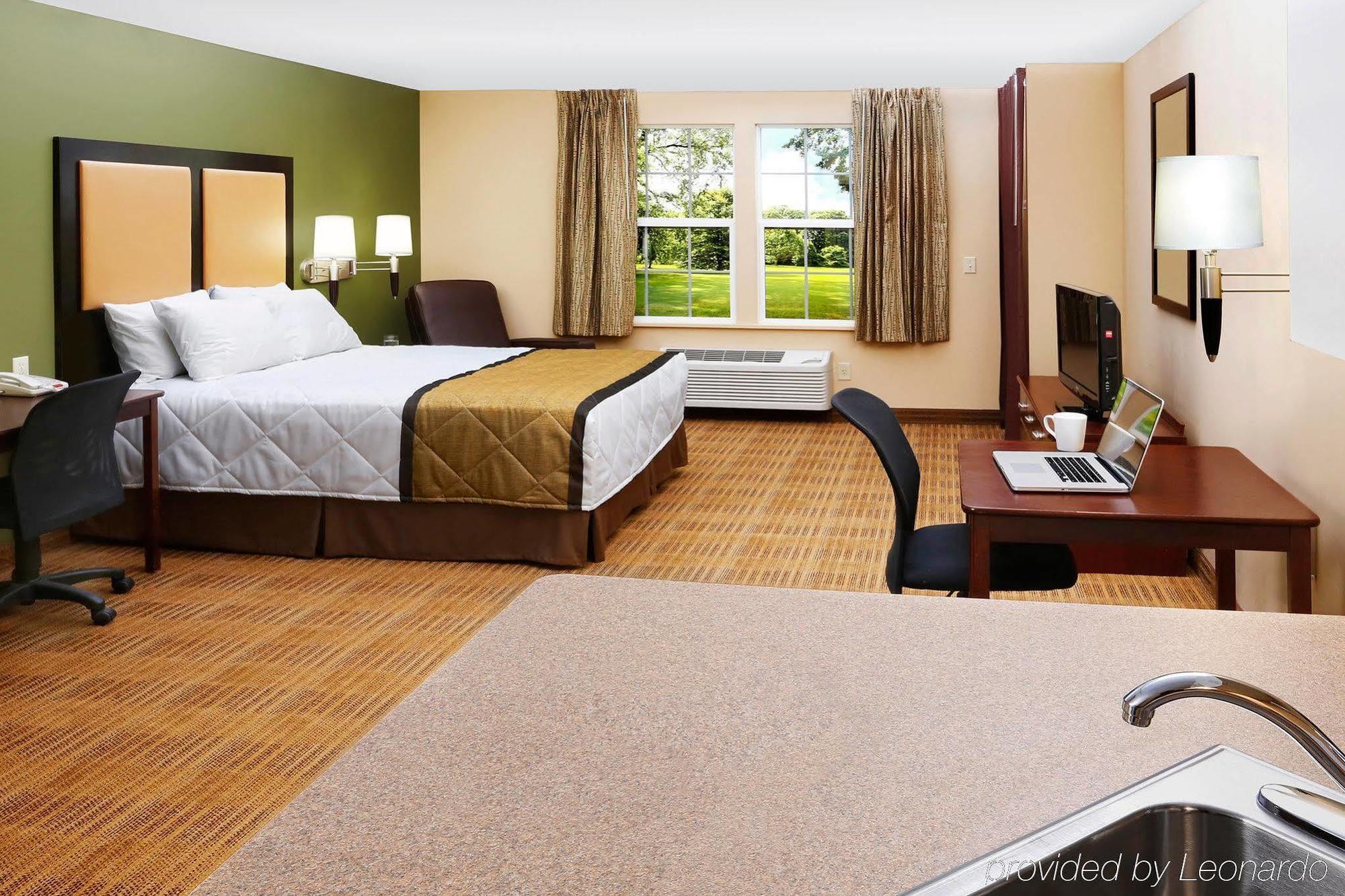 Extended Stay America Select Suites - Phoenix - Deer Valley Екстер'єр фото