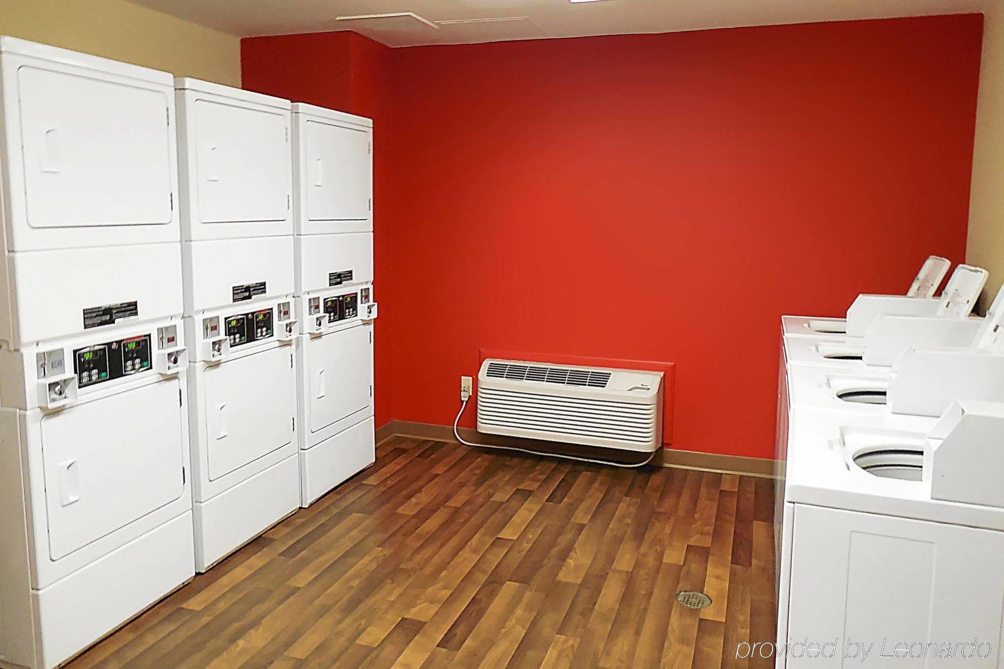 Extended Stay America Select Suites - Phoenix - Deer Valley Екстер'єр фото